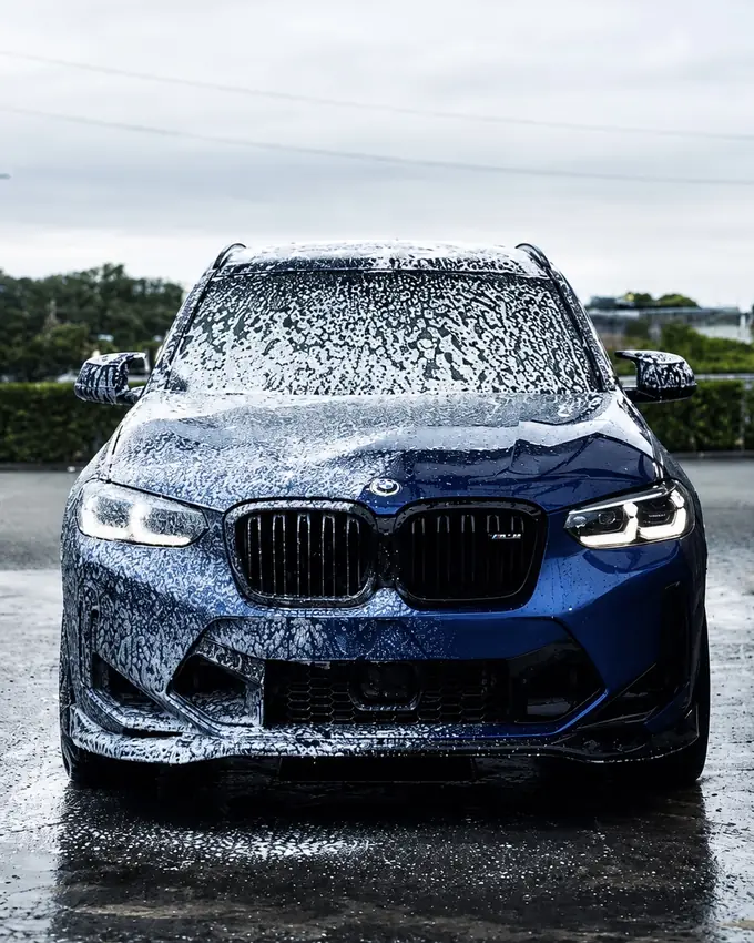 Premium detail